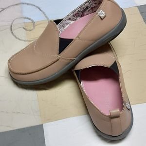 Spenco leather slip on Siesta women's shoes. Size
